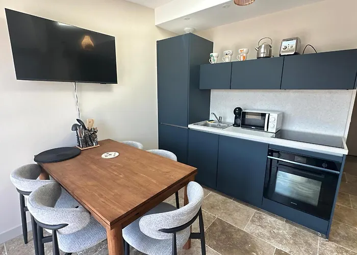 4 Pers. A - Piscine, Parking, Vue - Fr-1-309-530 * Collioure
